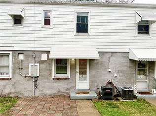 2 Kenna Dr, South Charleston, WV 25309