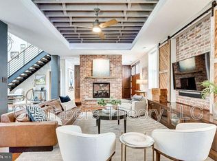 1420 Paloma Way NW, Washington, DC 20009