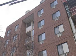 4320 Union St, Flushing, NY 11355