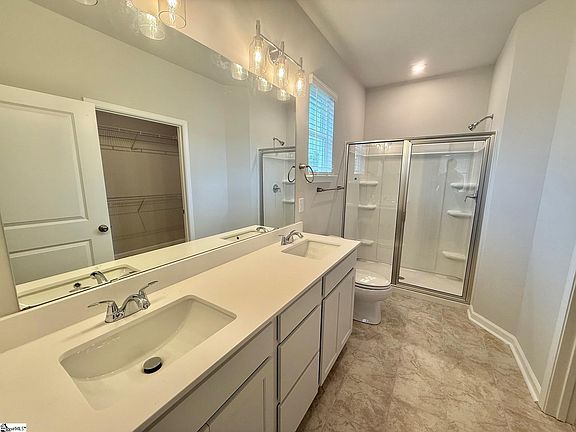 5th image of 1629 Savannah Mills Dr