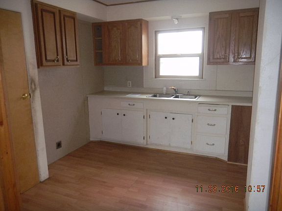 4th image of 1654 E Lacrosse Ave