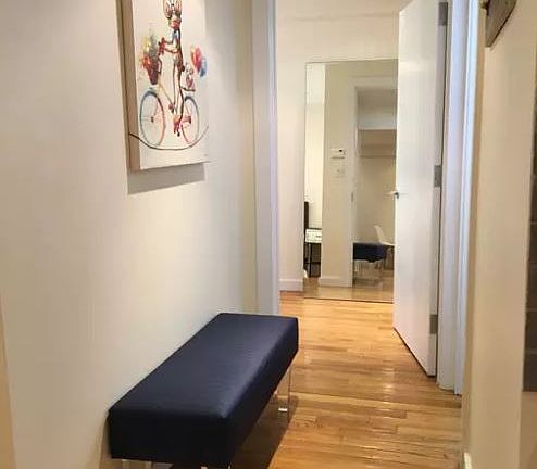 5th image of 215 E 81st St APT 2D