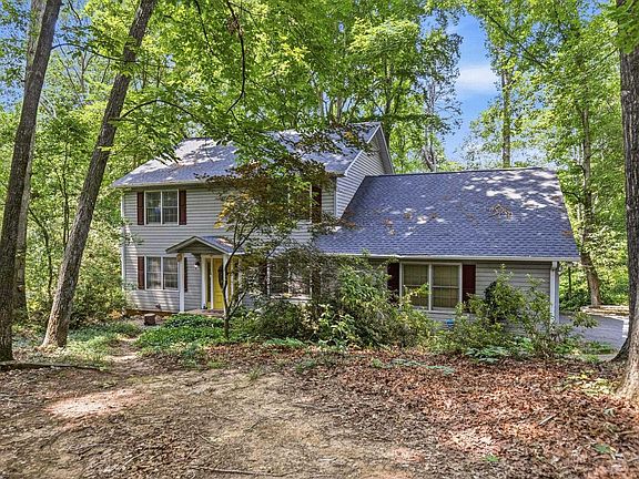 2nd image of 109 Cumberland Dr
