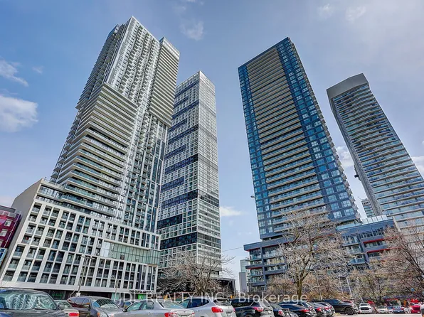 159 Dundas St E #704, Toronto, ON M5B 0A9