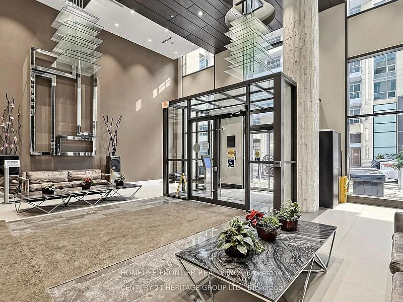 2 bed, $2,350 — Photo 2