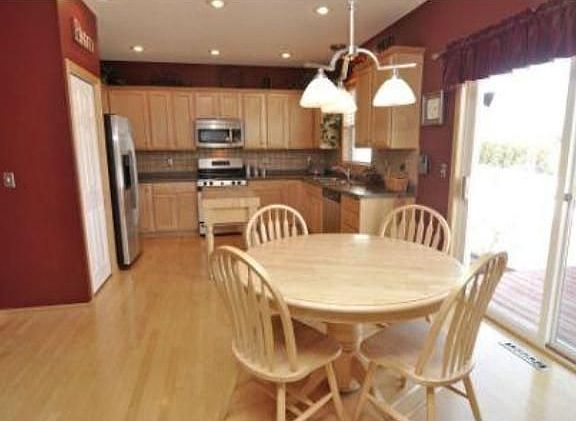 5th image of 714 Oak Ct