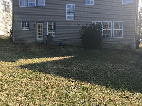 2nd image of 3158 Winberry Dr