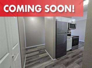 3015 S 17th St #211, Grand Forks, ND 58201