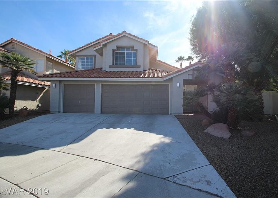 1st image of 8429 Luna Bay Ln