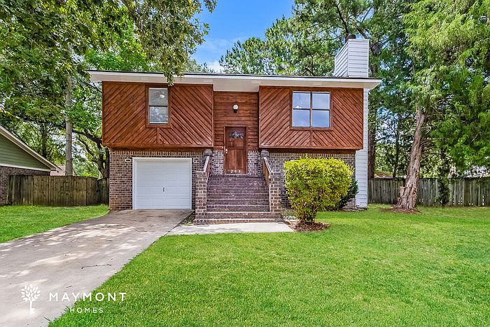 1st image of 209 Mohican Cir