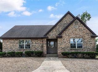 801 W Central Ave, Bentonville, AR 72712