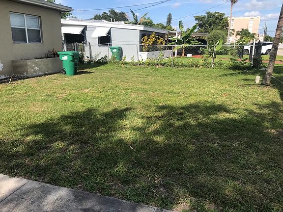 2nd image of 1735 NE 147th St