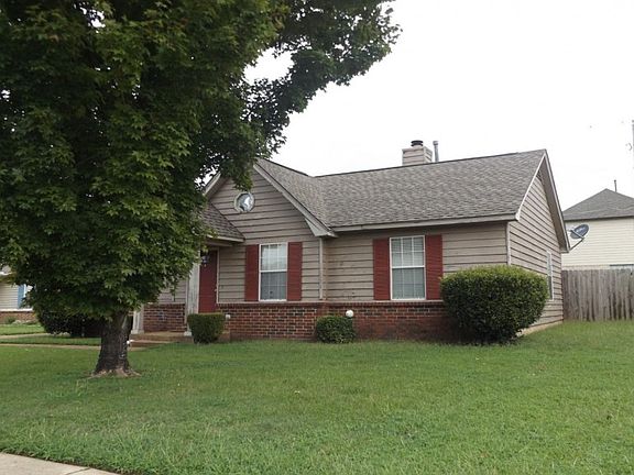 2nd image of 6944 Lagrange Cir N