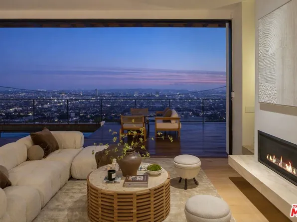 1525 Marlay Dr, Los Angeles, CA 90069