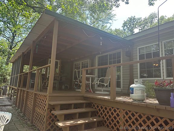 3rd image of 336 N Elm St