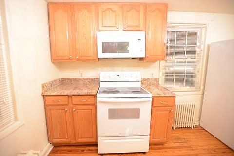 2nd image of 1317 Princess Anne St APT 6