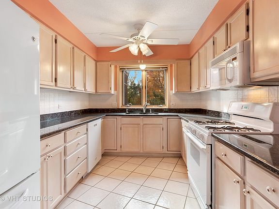 5th image of 5340 N Lowell Ave APT 308
