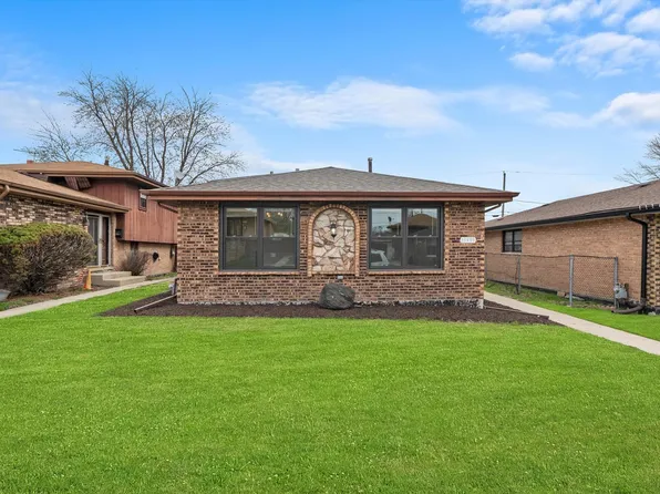 13939 S Manistee Ave, Burnham, IL 60633