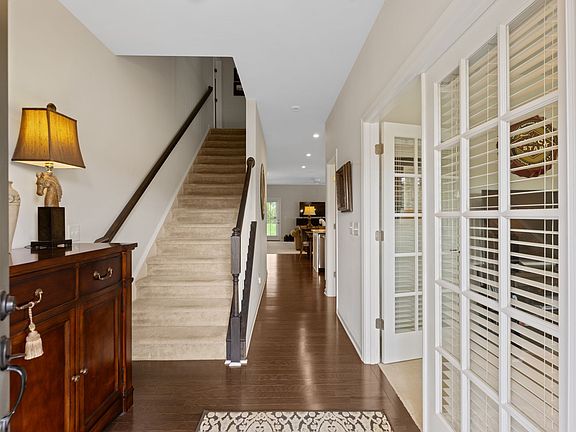 5th image of 226 Audrey Dr