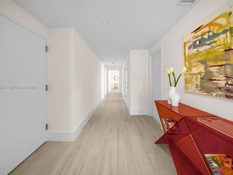 788 NE 23rd St #1002 — Photo 26