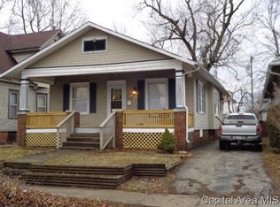 1126 S 1st St, Springfield, IL 62704