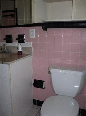 3rd image of 2380 NE 12th Ave