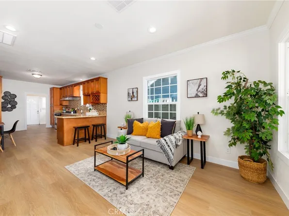 715 W 4th St, Pomona, CA 91766