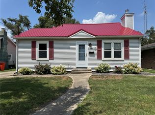 704 Dakota Ave, Mattoon, IL