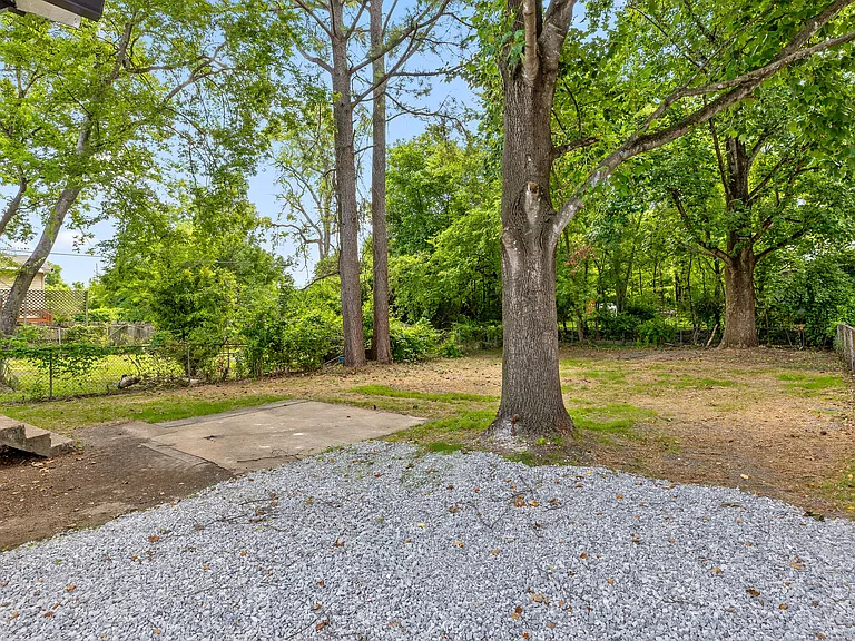 1308 S Lyerly St — Photo 29