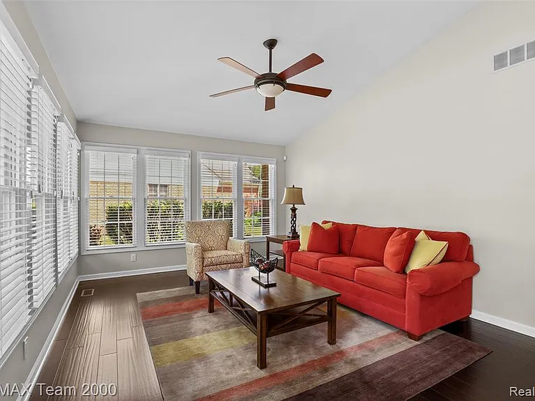 1248 Lasalle Rd — Photo 36