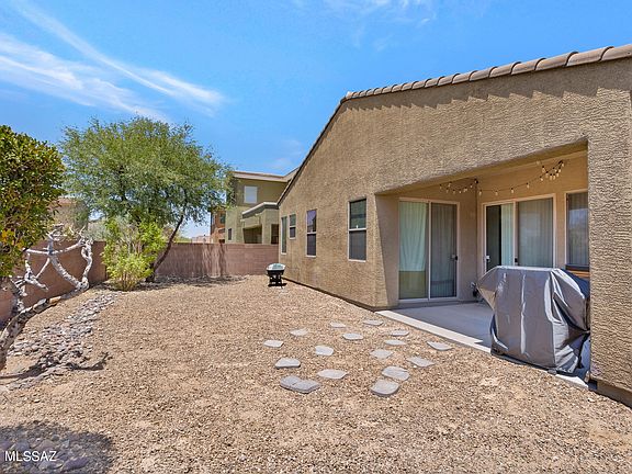 5th image of 10072 E Denver Hill Dr