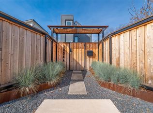 2004 Chestnut Ave UNIT 1, Austin, TX 78722