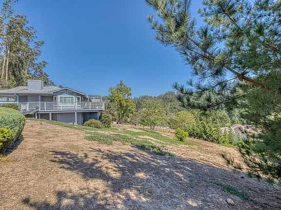 3rd image of 301 Karen Ct