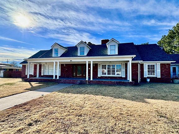 2nd image of 601 Gary Dr