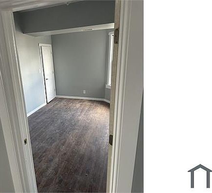 2nd image of 517 S Cicero Ave #2