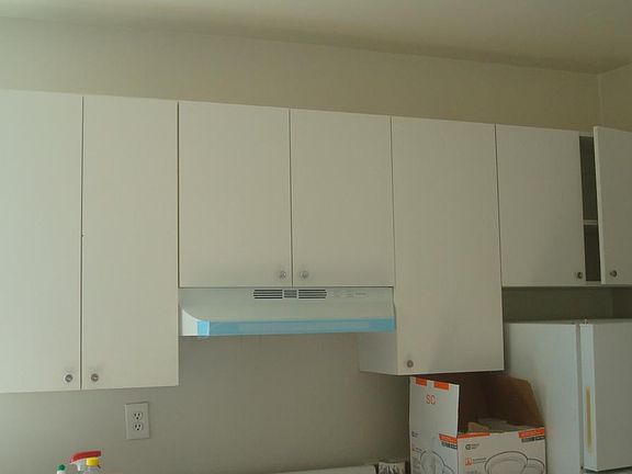 4th image of 8624 102nd St