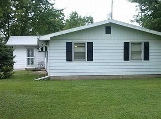 405 S Clark St, Colfax, IN 46035
