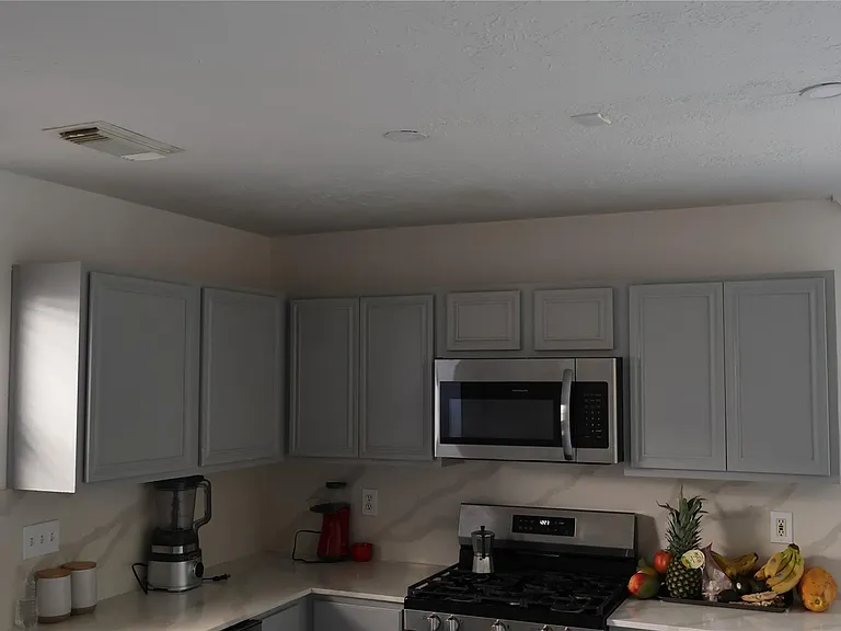 710 Hidden Rdg W — Photo 9
