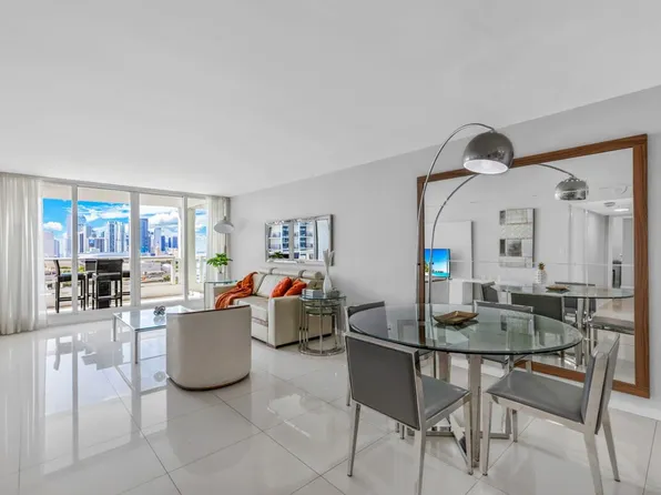 1717 N Bayshore Dr, Miami, FL