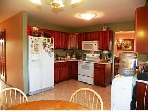 5th image of 1030 Oak Dale Ln