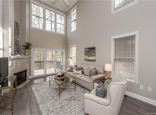 7425 Newmans Ln, Charlotte, NC 28270