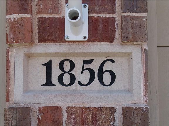 3rd image of 1856 Sandpiper Ln