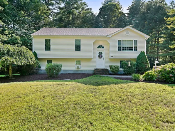 13 Church St, Berkley, MA 02779