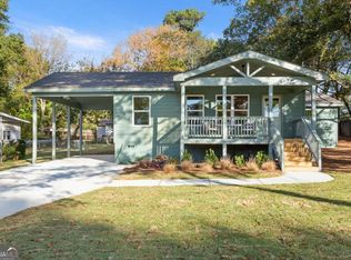 1121 Dell Ave SE, Smyrna, GA 30080