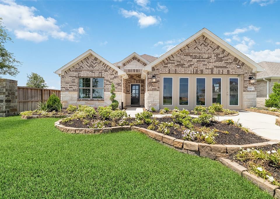 1st image of 2303 Gentle Breeze Ln