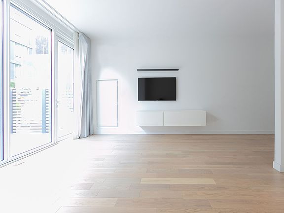 5th image of 540 W 49th St #Cy3s