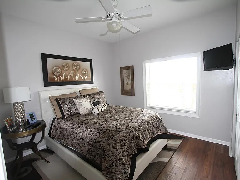 8601 Green Cay — Photo 16