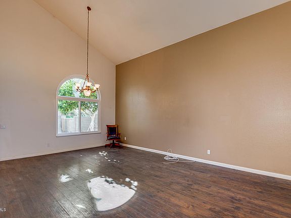 4th image of 11325 W Orange Blossom Ln