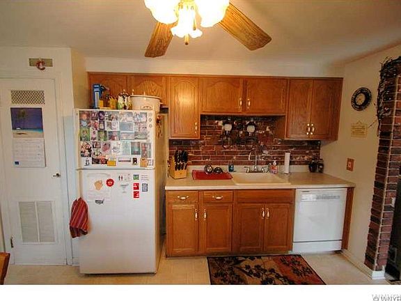 4th image of 480 Wendel Ave