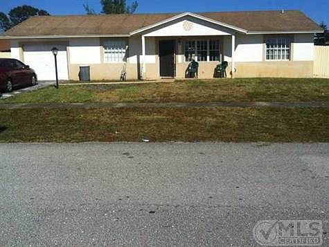 1st image of 3537 Taconic Dr